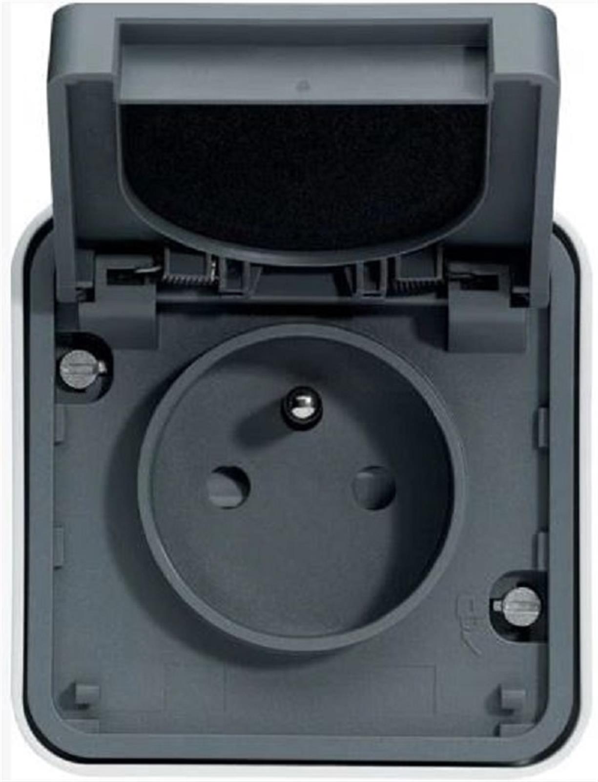 Photo de l'article HAGER Prise de courant  2P+T Cubyko 