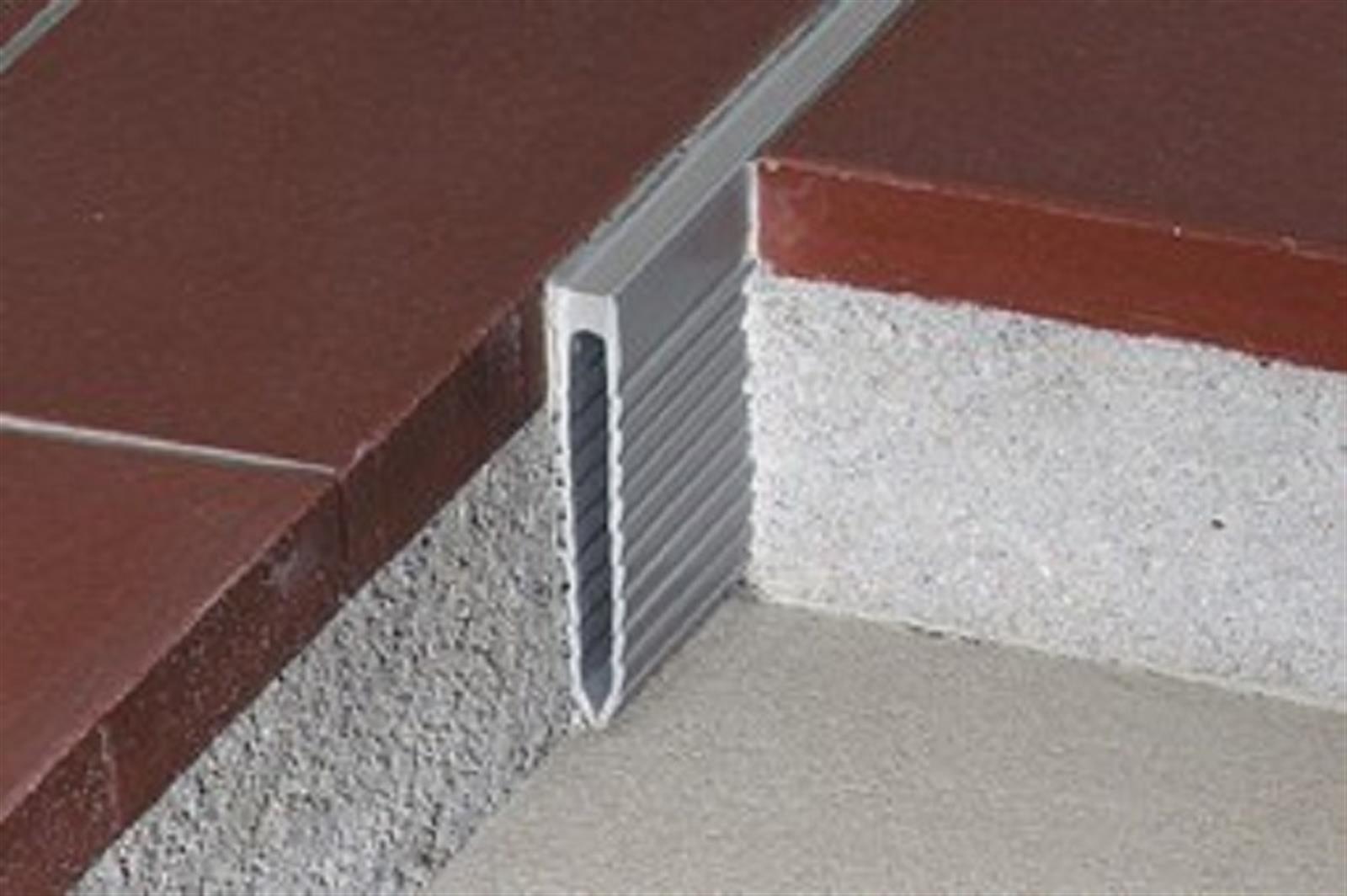 Profilé de fractionnement pour pose scellée DILEX MOP - Gris- Hauteur 35 mm - Barre de 2,5 M - Prix