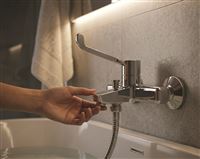 Autre photo du produit Mitigeur bain/ douche  avec poignee PMR